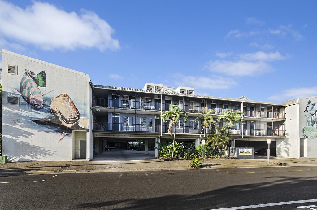 Adventurers Backpackers Hostel Townsville Exterior foto